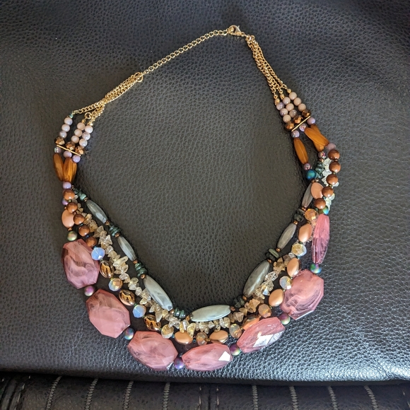Jewelry - Chunky Beaded Layered Necklace
